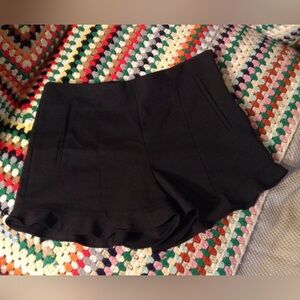 1State Black Frill Shorts Size 6